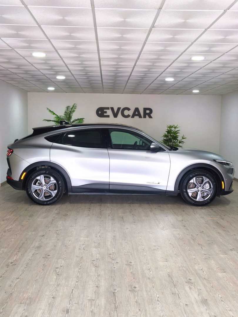 ford-mustang-mach-e-2022-eletrico-0cc