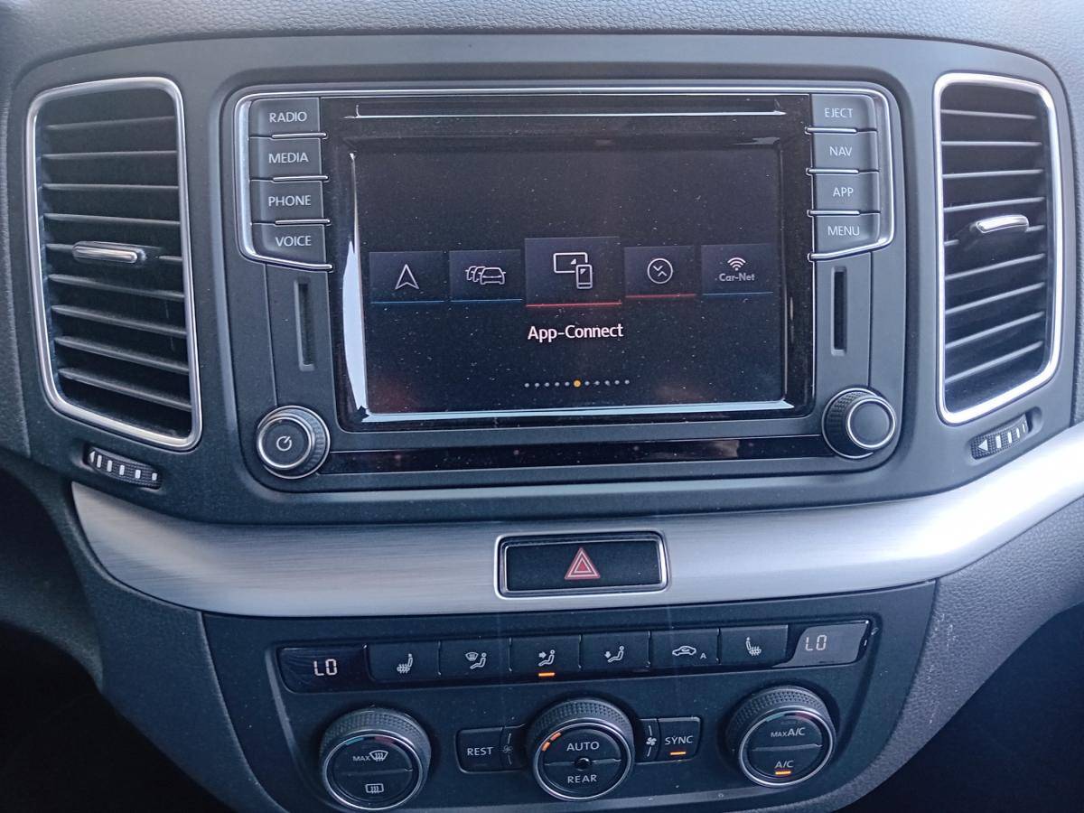 volkswagen-sharan-2018-diesel-1968cc