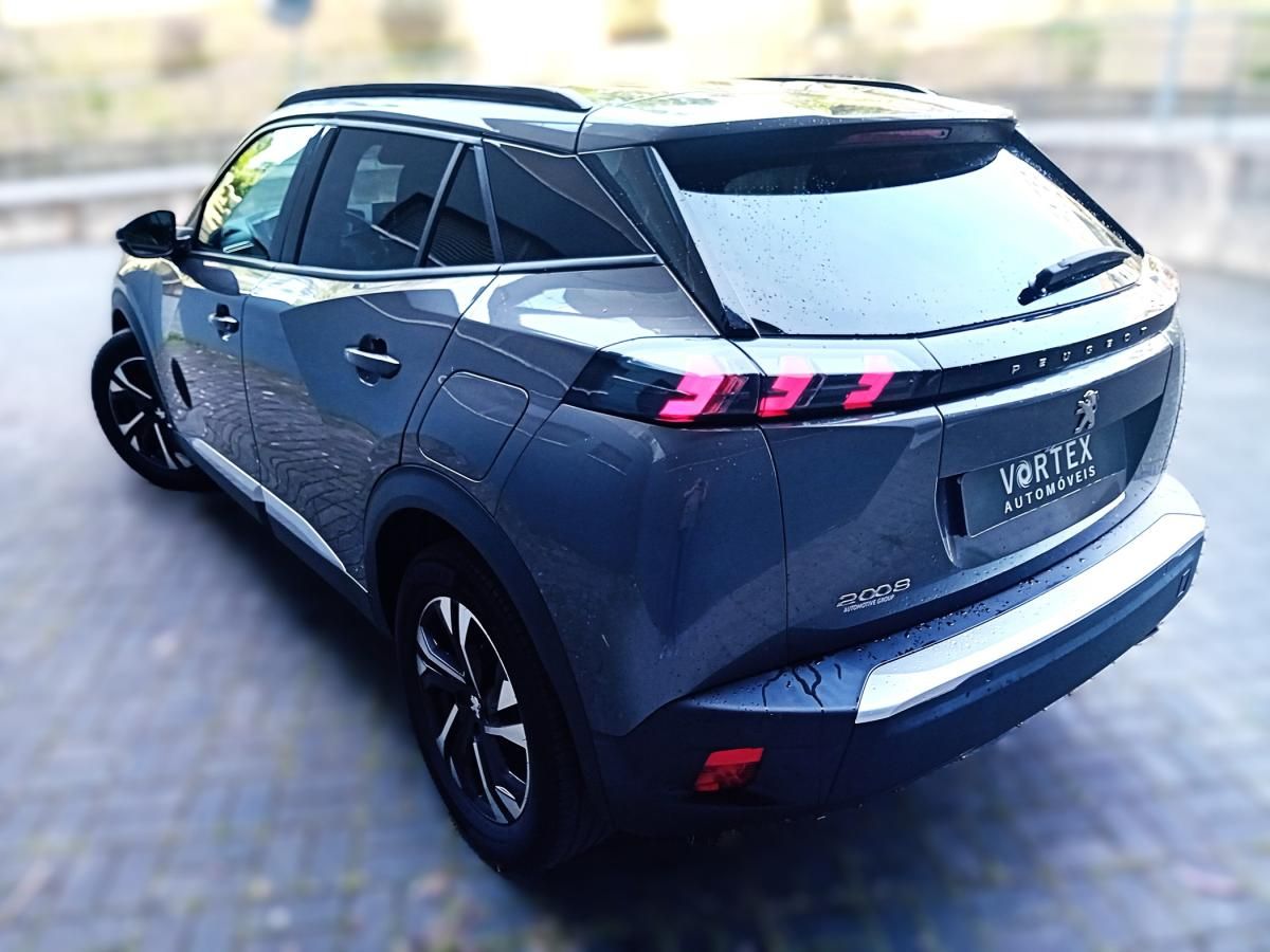 peugeot-2008-2021-diesel-1499cc