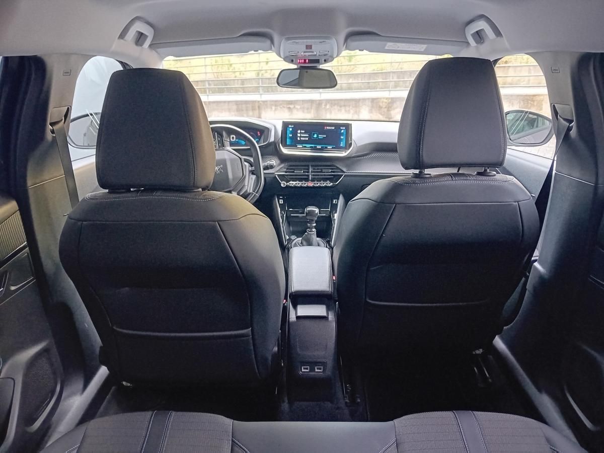 peugeot-2008-2021-diesel-1499cc