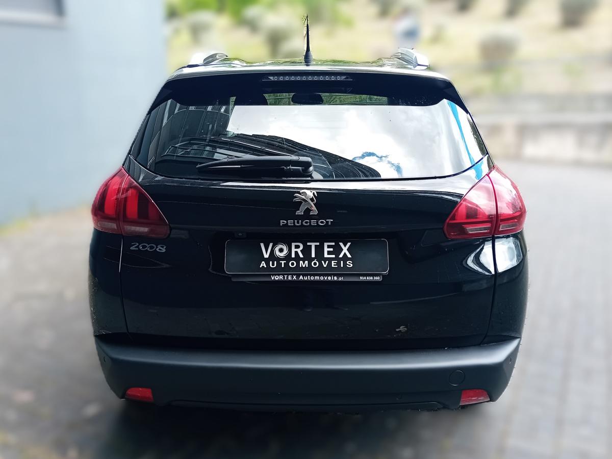 peugeot-2008-2018-gasolina-1199cc