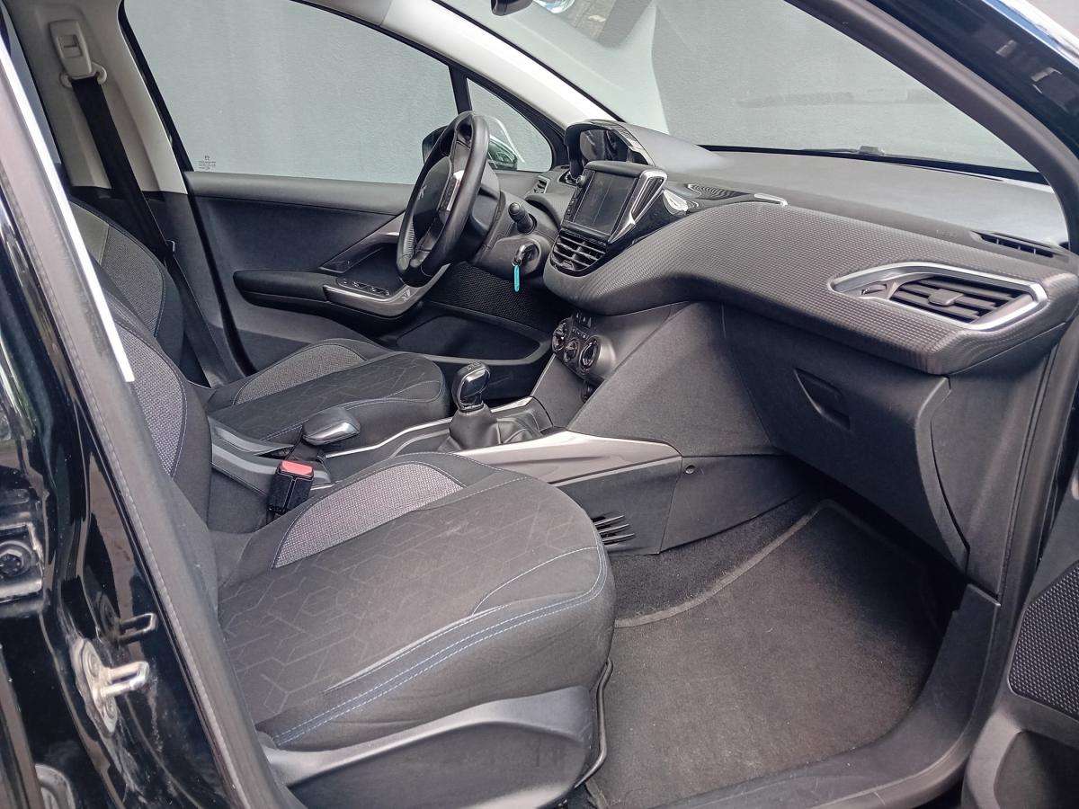 peugeot-2008-2018-gasolina-1199cc