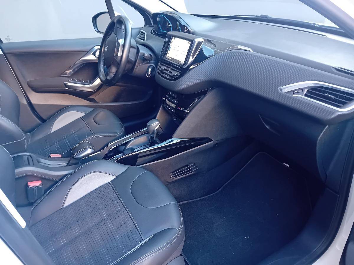 peugeot-2008-2017-gasolina-1199cc