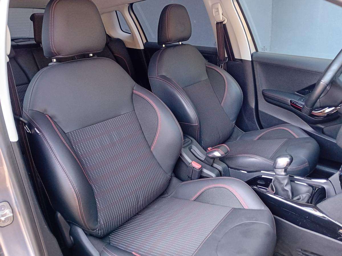 peugeot-2008-2017-gasolina-1199cc
