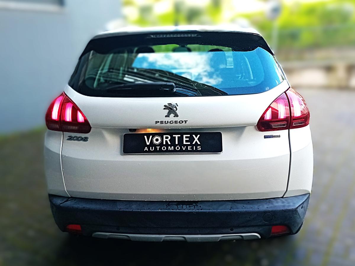 peugeot-2008-2017-gasolina-1199cc