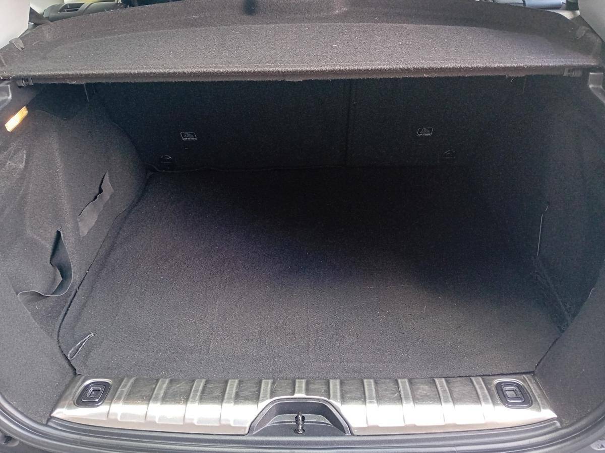 peugeot-2008-2017-gasolina-1199cc
