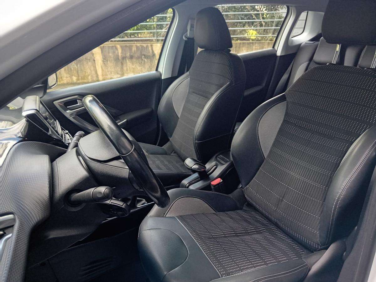 peugeot-2008-2017-gasolina-1199cc