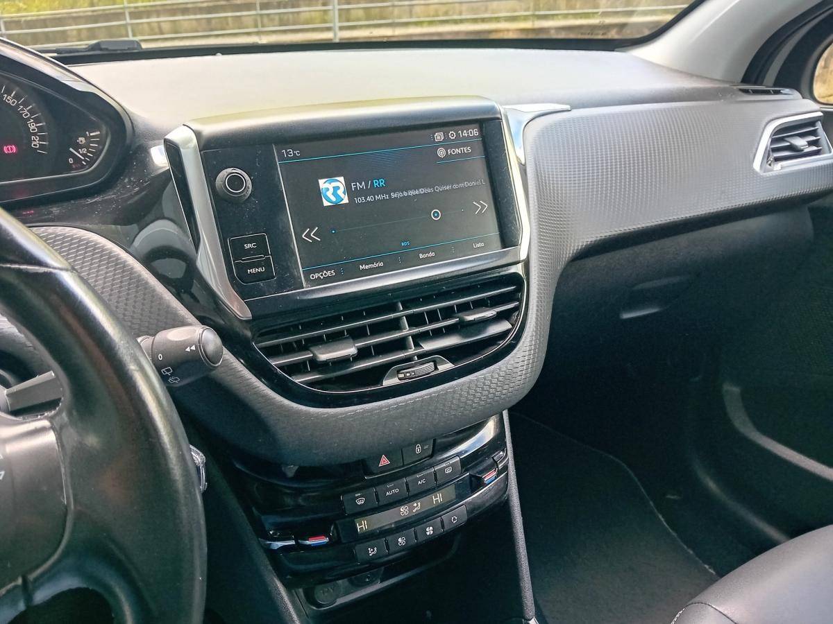 peugeot-2008-2017-gasolina-1199cc