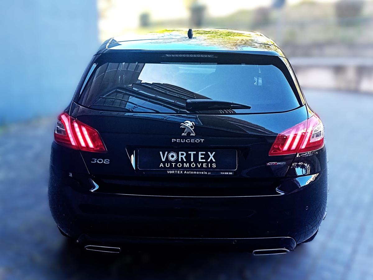 peugeot-308-2017-gasolina-1199cc