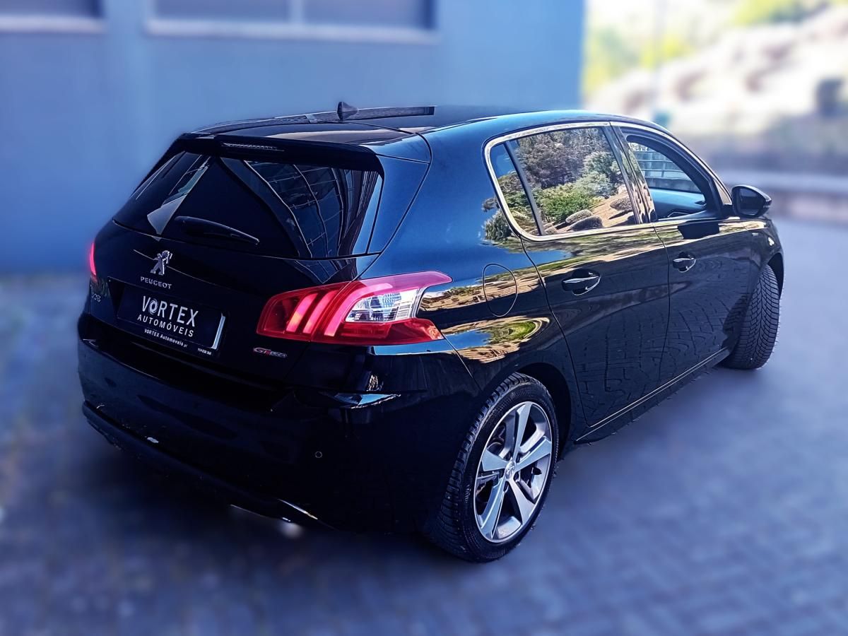 peugeot-308-2017-gasolina-1199cc