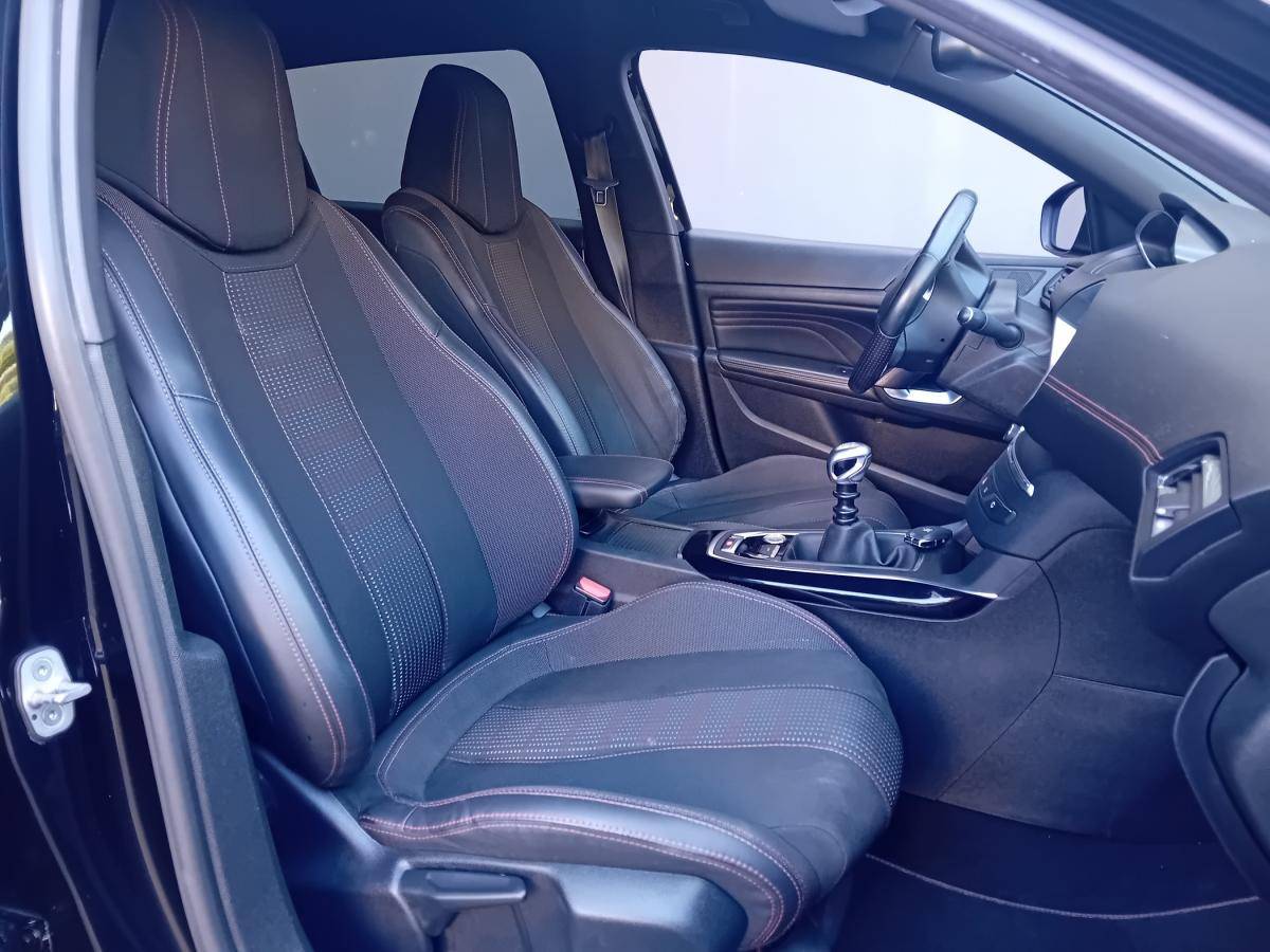 peugeot-308-2017-gasolina-1199cc