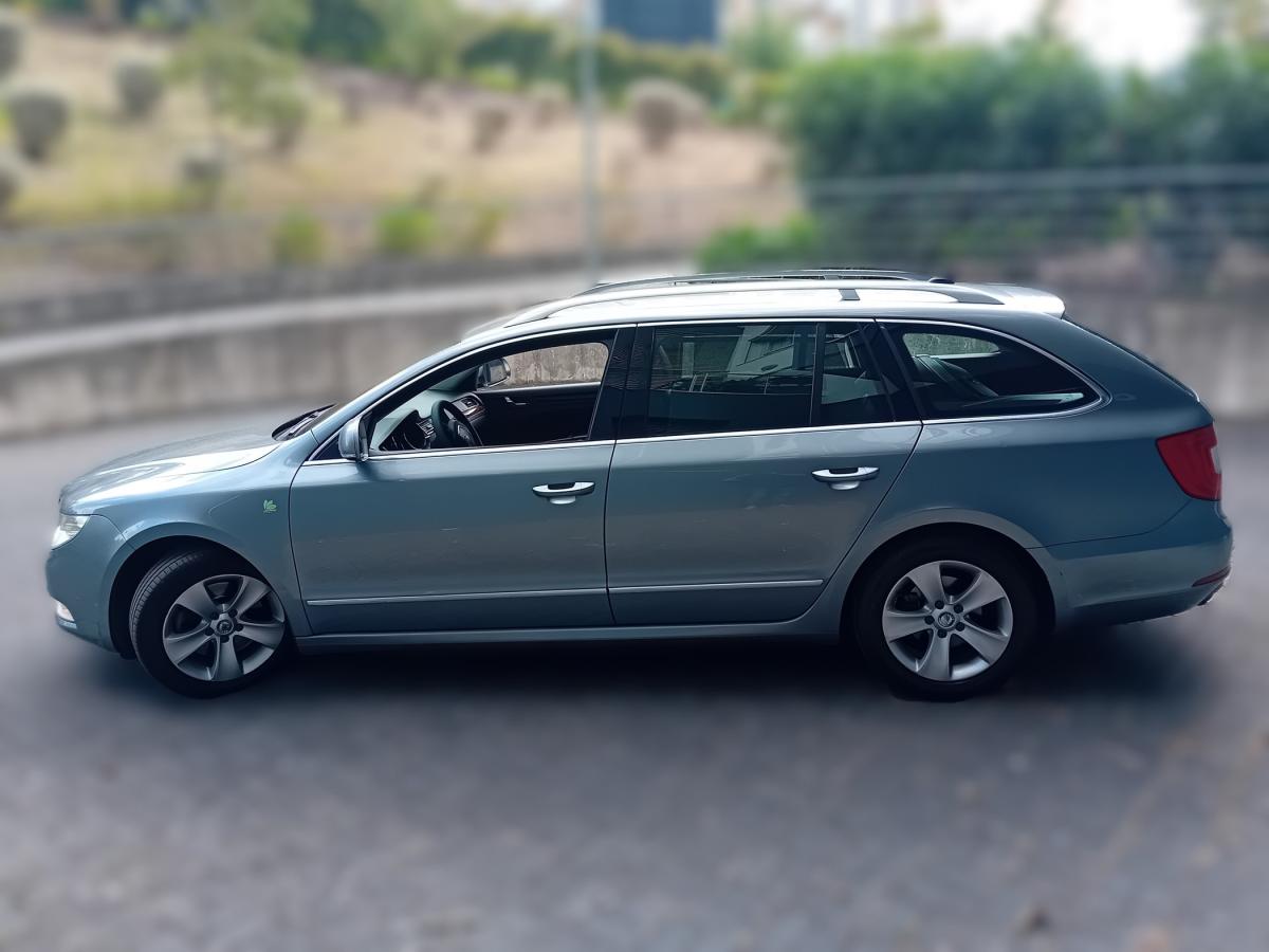 skoda-superb-2013-diesel-1598cc