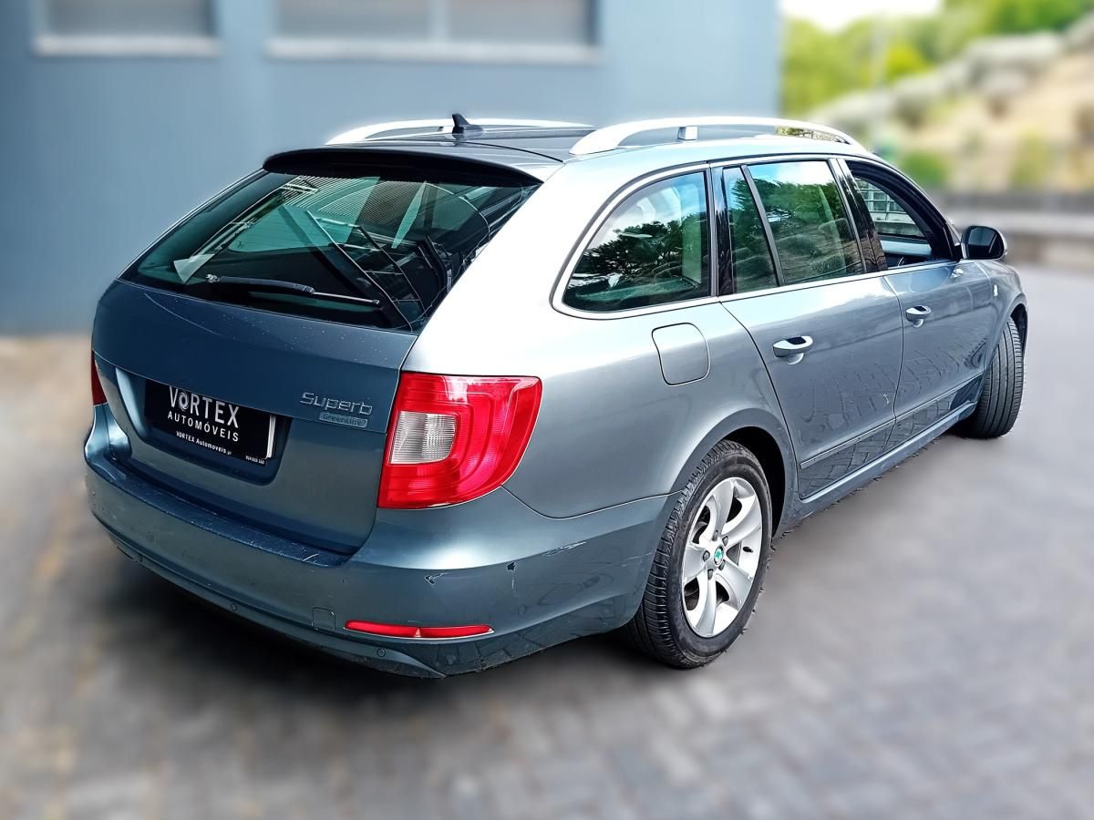 skoda-superb-2013-diesel-1598cc