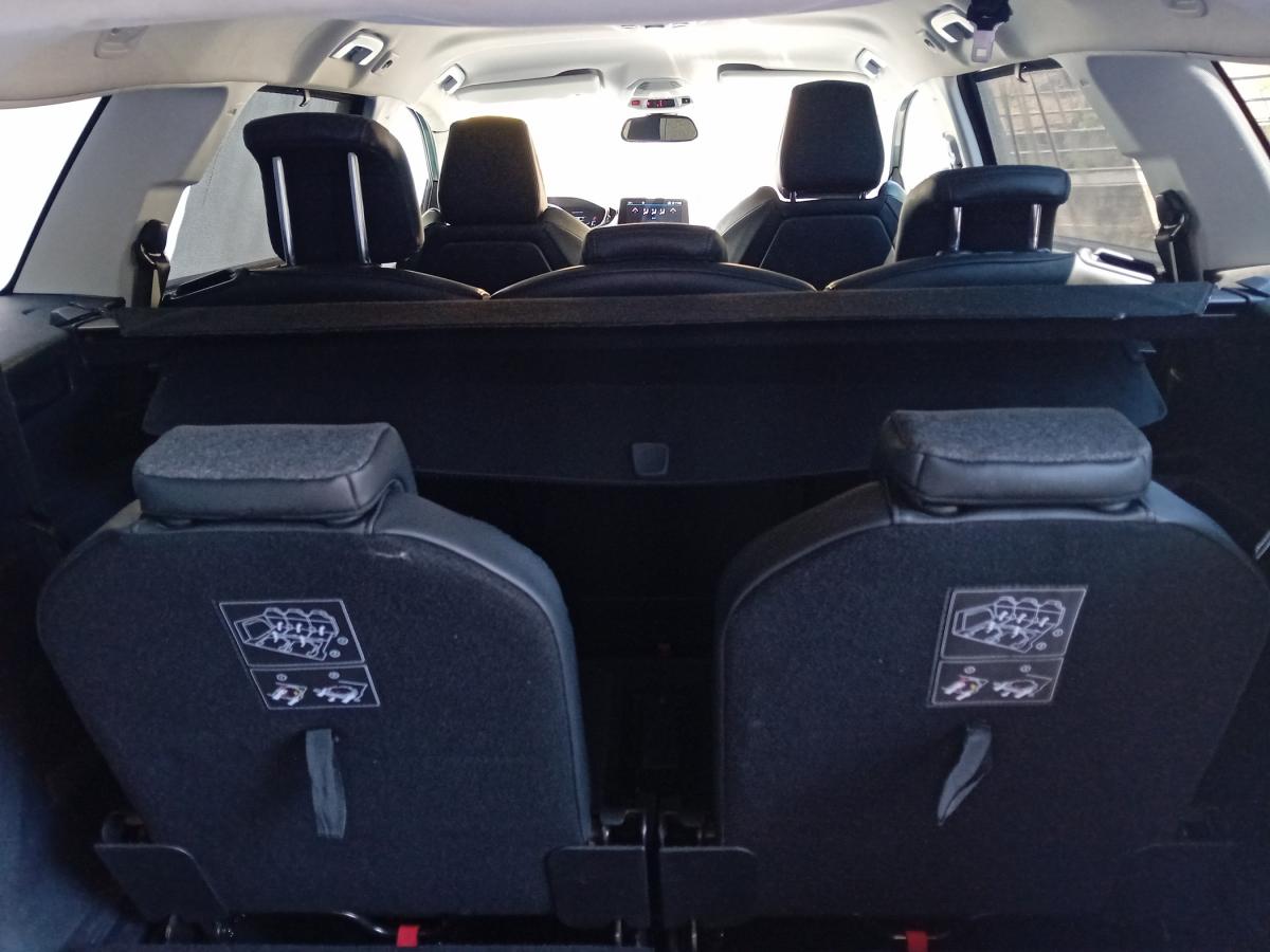 peugeot-5008-2018-gasolina-1199cc