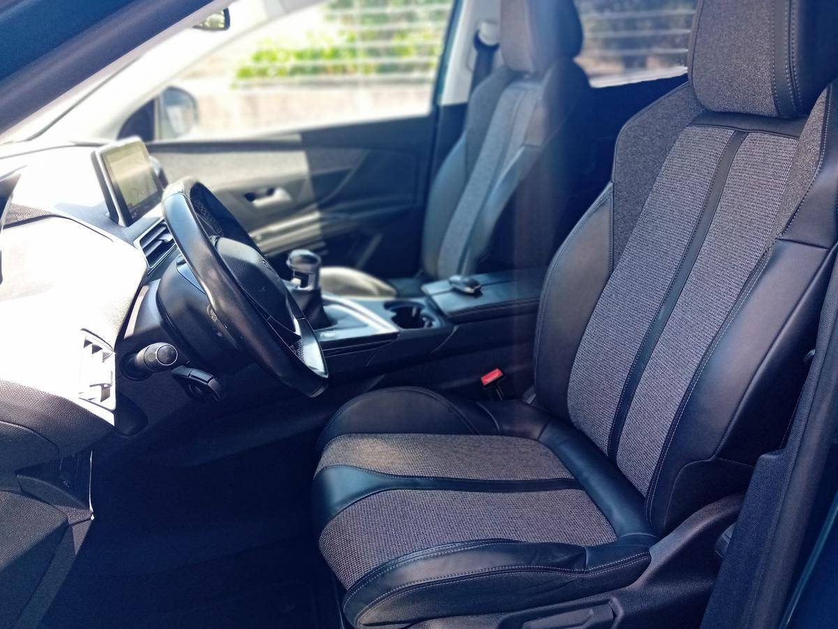 peugeot-5008-2018-gasolina-1199cc