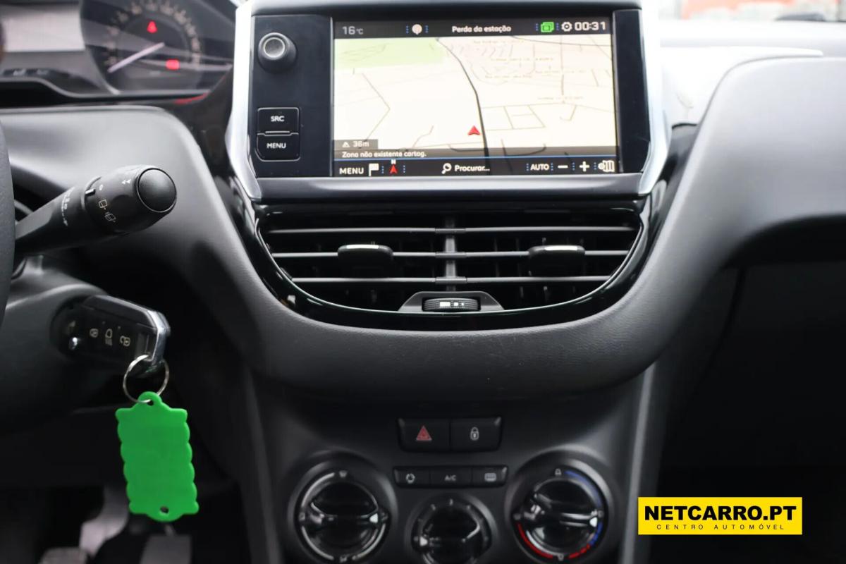 peugeot-208-2019-diesel-1499cc