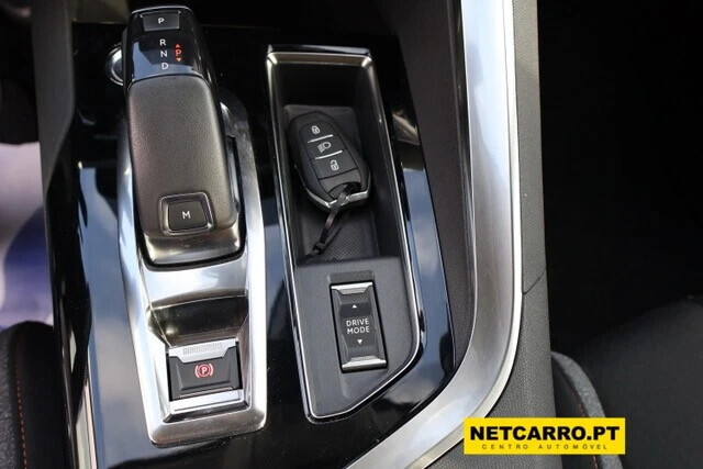 peugeot-5008-2021-diesel-1499cc