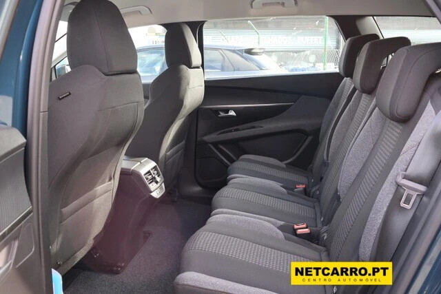 peugeot-5008-2021-diesel-1499cc