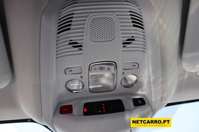 peugeot-3008-2018-diesel-1499cc