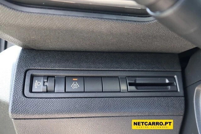 peugeot-3008-2021-diesel-1499cc