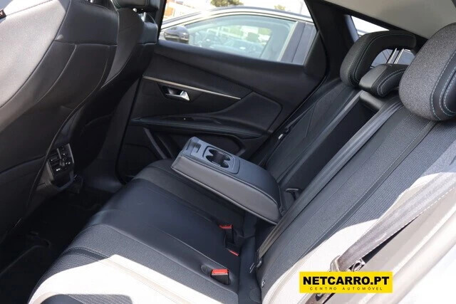 peugeot-3008-2021-diesel-1499cc