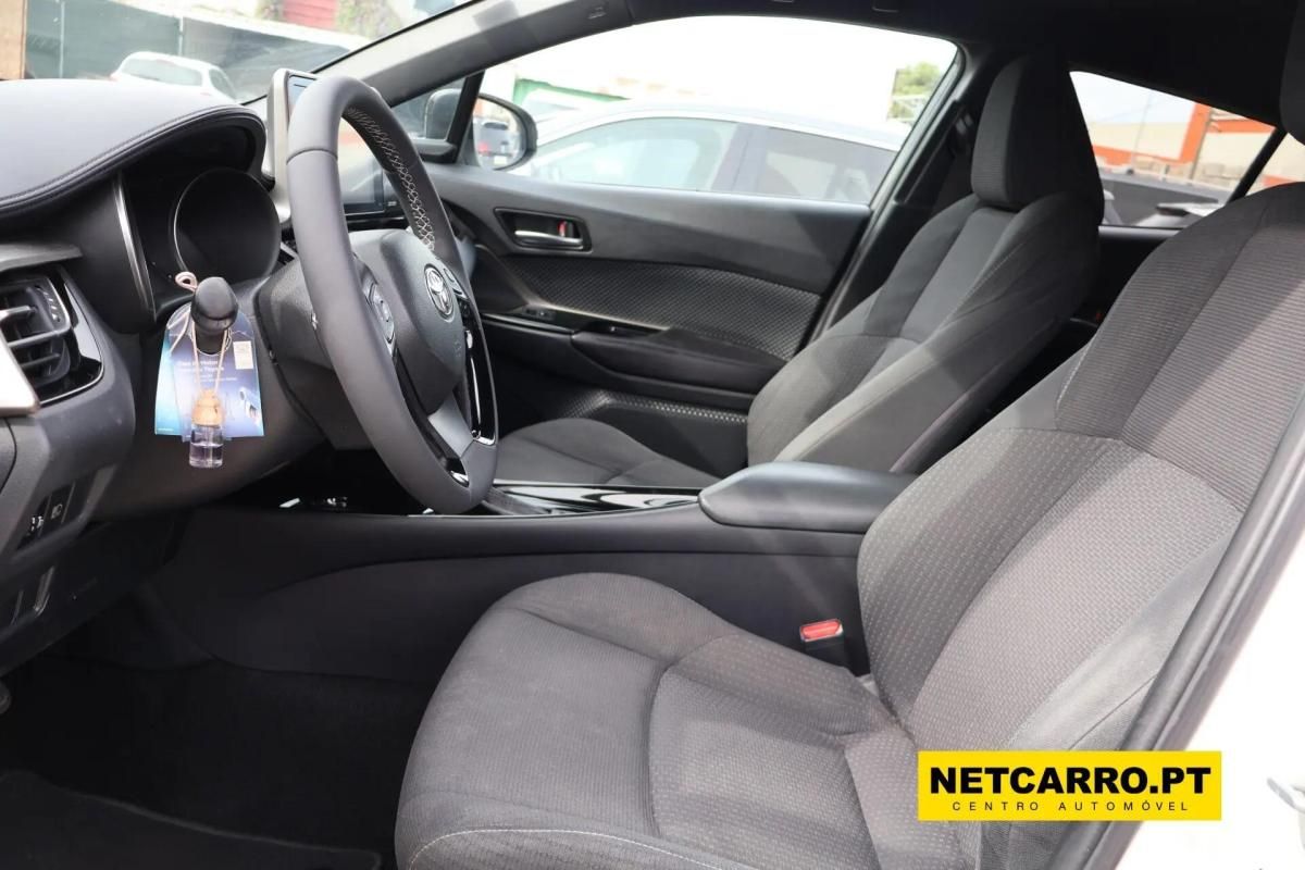 toyota-c-hr-2018-hibrido-a-gasolina-1798cc