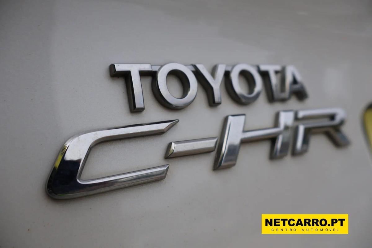 toyota-c-hr-2018-hibrido-a-gasolina-1798cc