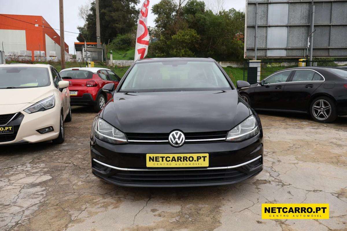 volkswagen-golf-2018-diesel-1598cc