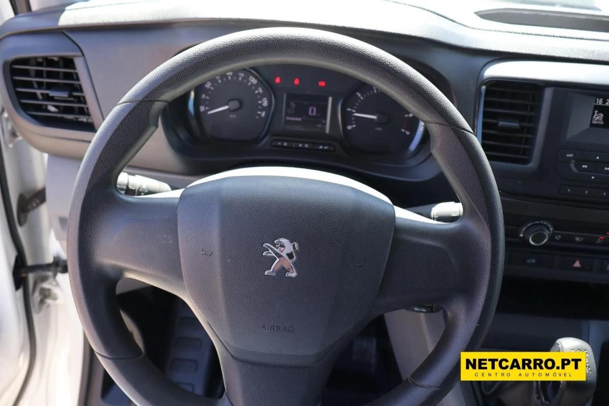 peugeot-expert-2018-diesel-1560cc