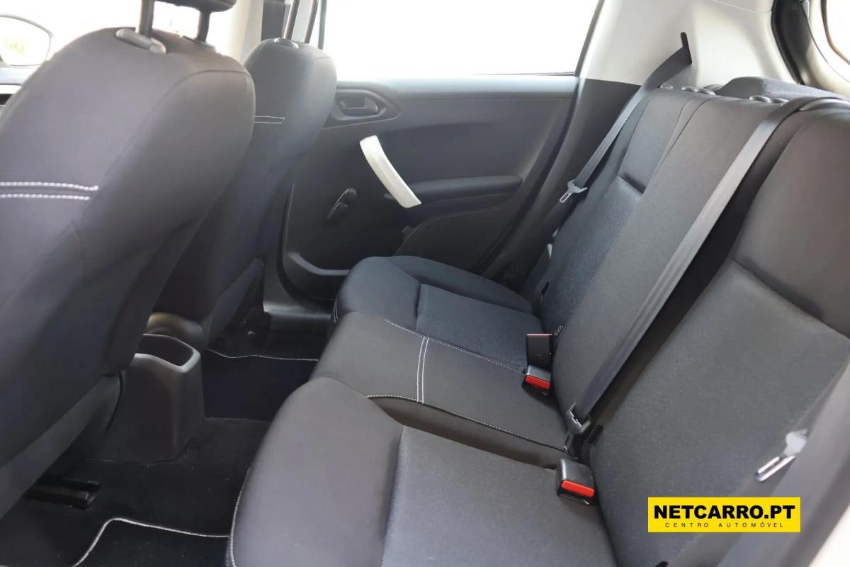 peugeot-208-2018-gasolina-1199cc