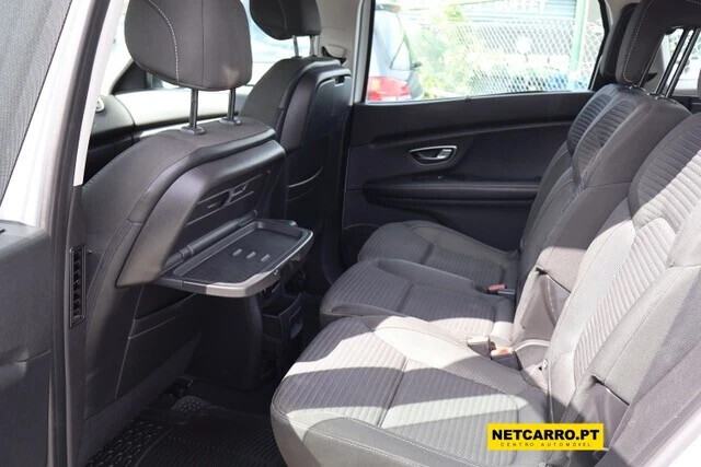 renault-scenic-2018-diesel-1461cc