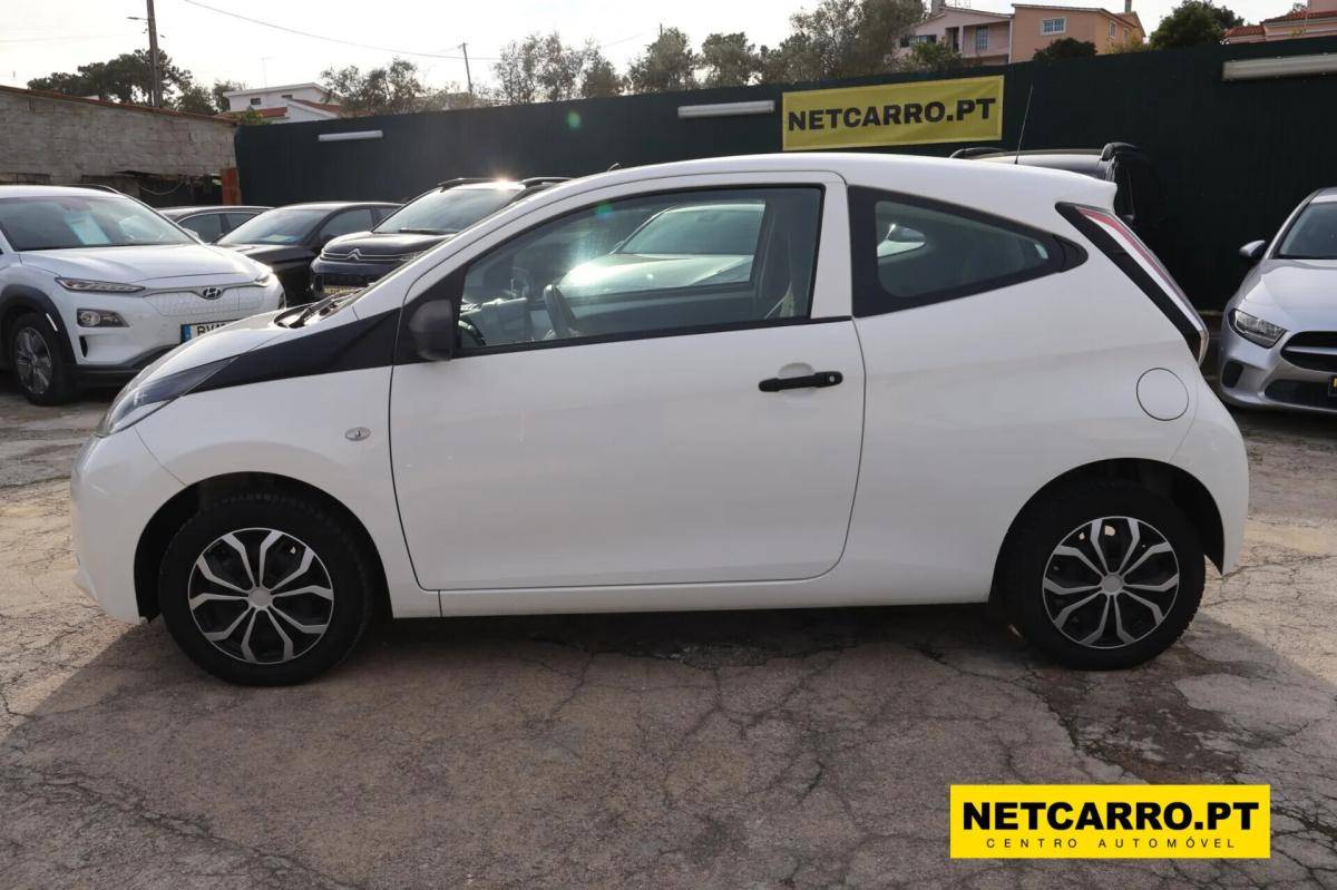 toyota-aygo-2018-gasolina-998cc