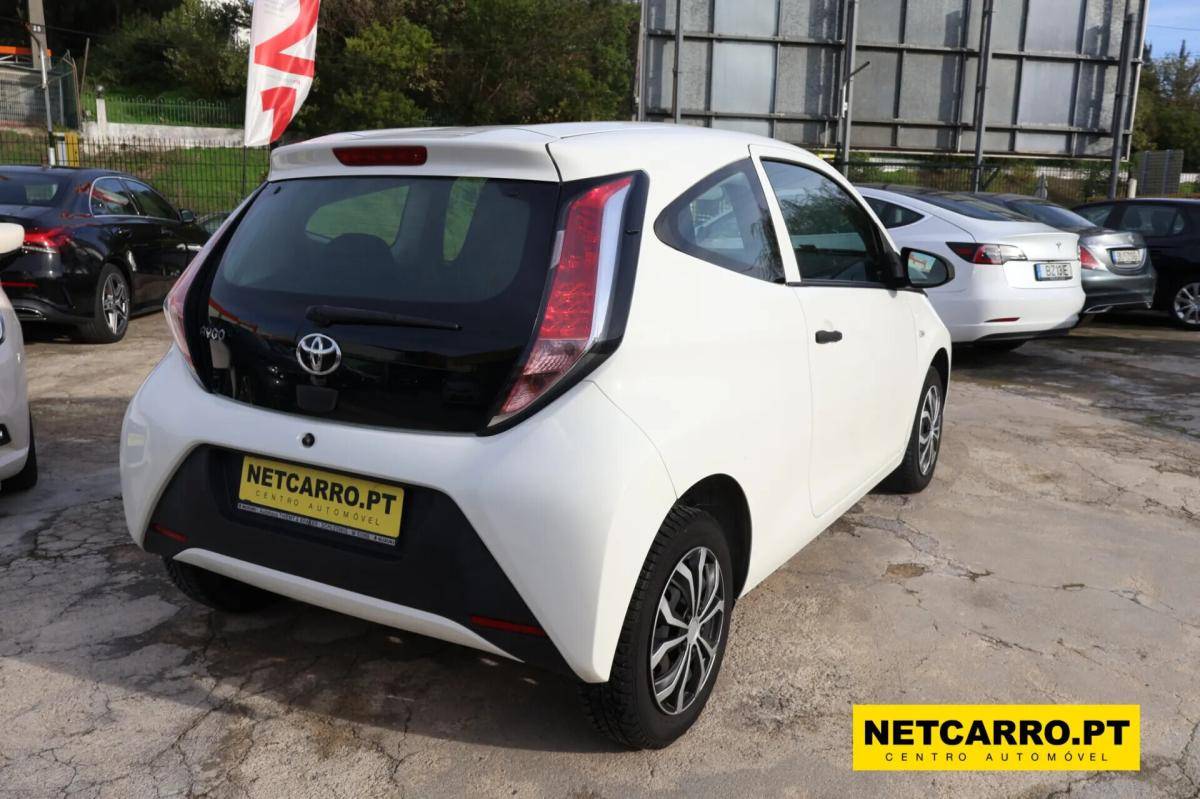 toyota-aygo-2018-gasolina-998cc