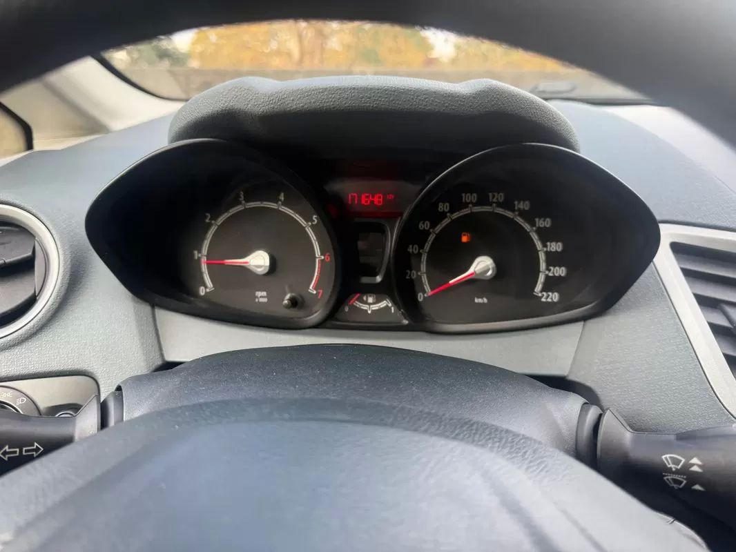 ford-fiesta-2009-gasolina-1242cc