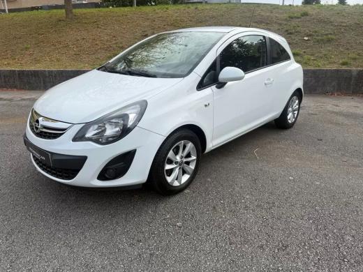 opel-corsa-2014-gasolina-1229cc