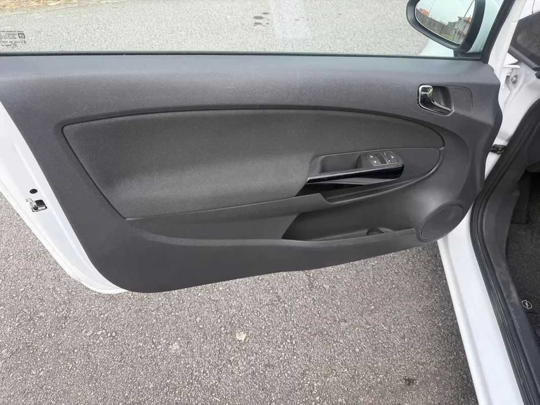 opel-corsa-2014-gasolina-1229cc