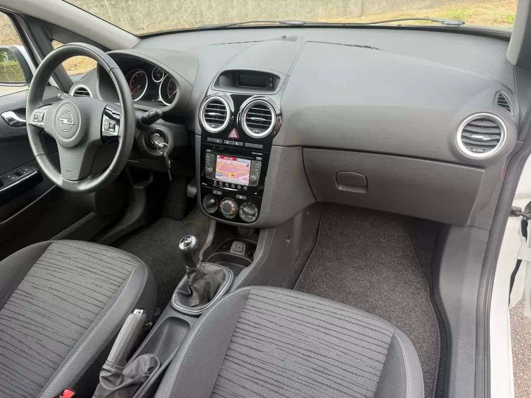 opel-corsa-2014-gasolina-1229cc