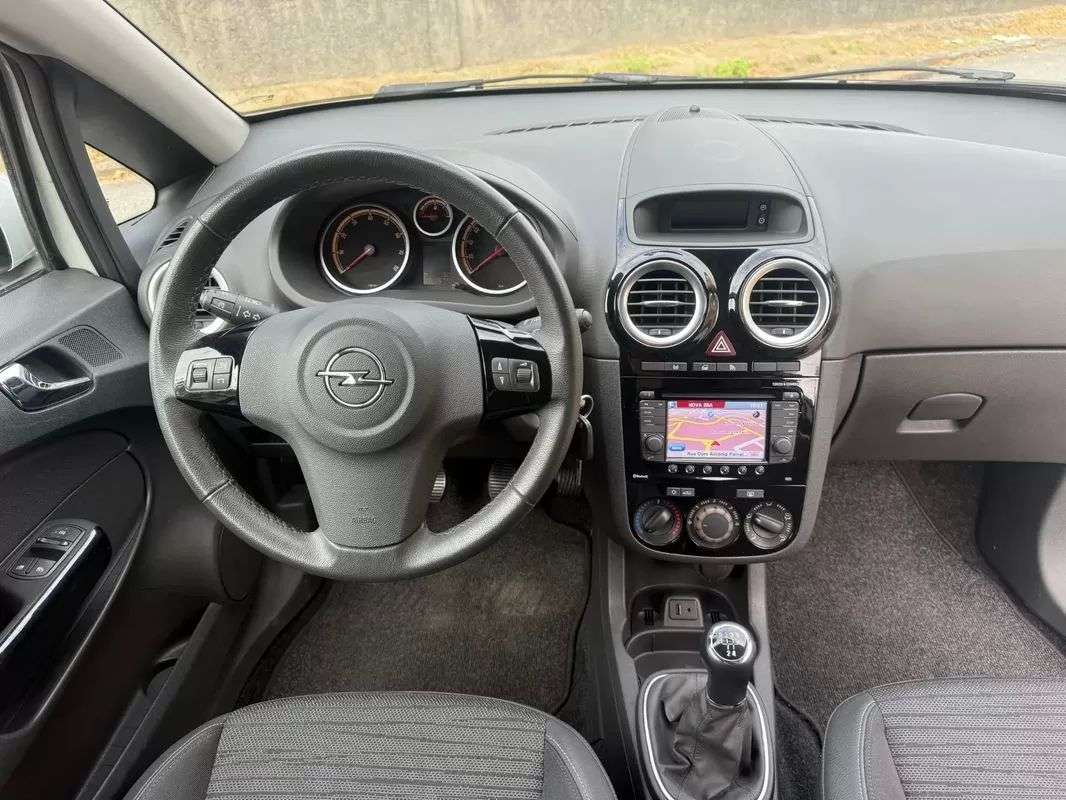 opel-corsa-2014-gasolina-1229cc