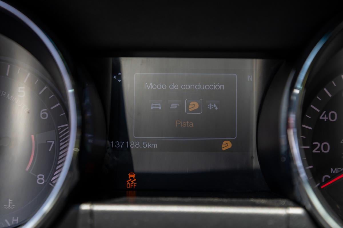ford-mustang-2015-gasolina-4951cc