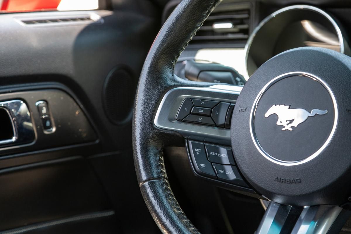 ford-mustang-2015-gasolina-4951cc