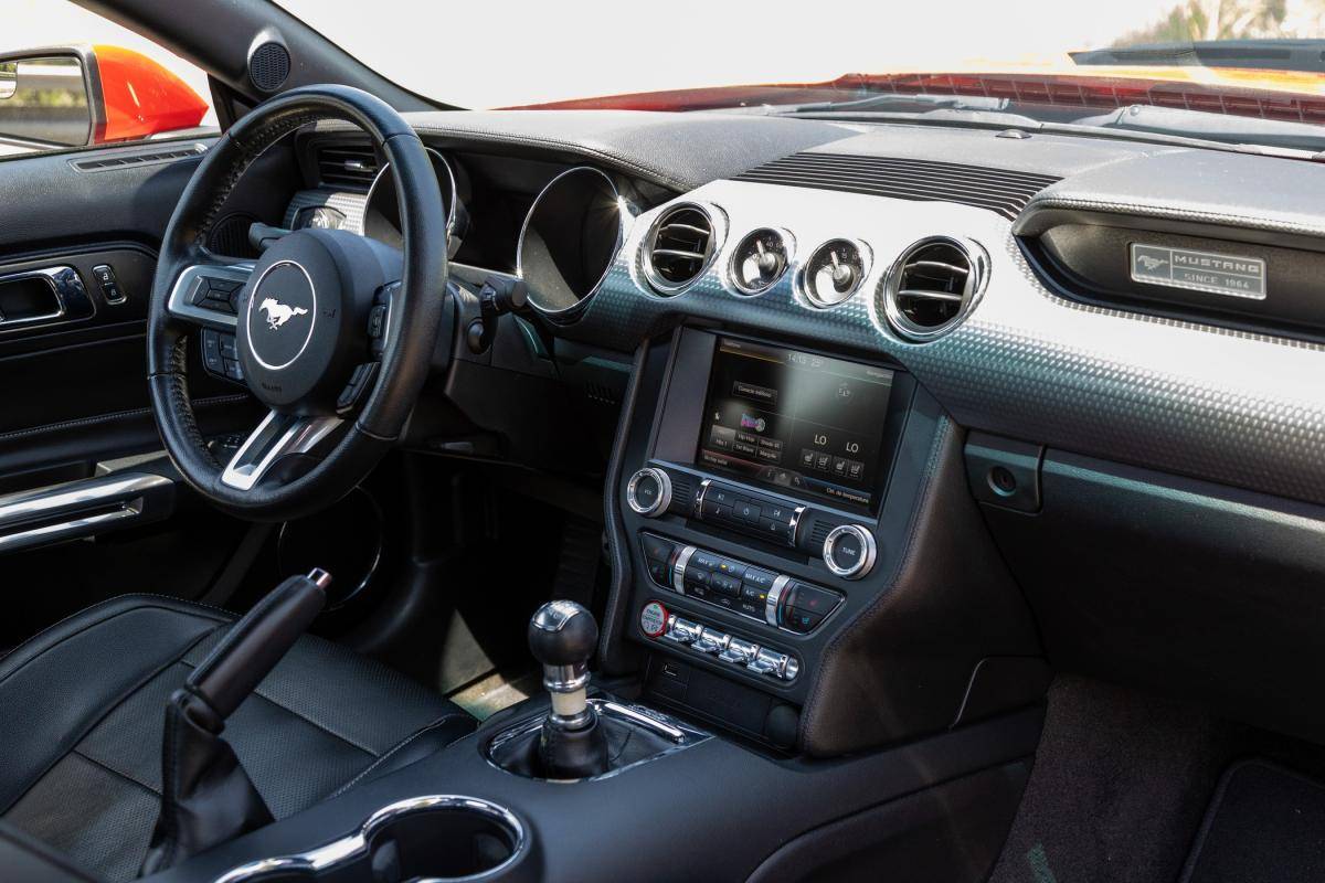 ford-mustang-2015-gasolina-4951cc