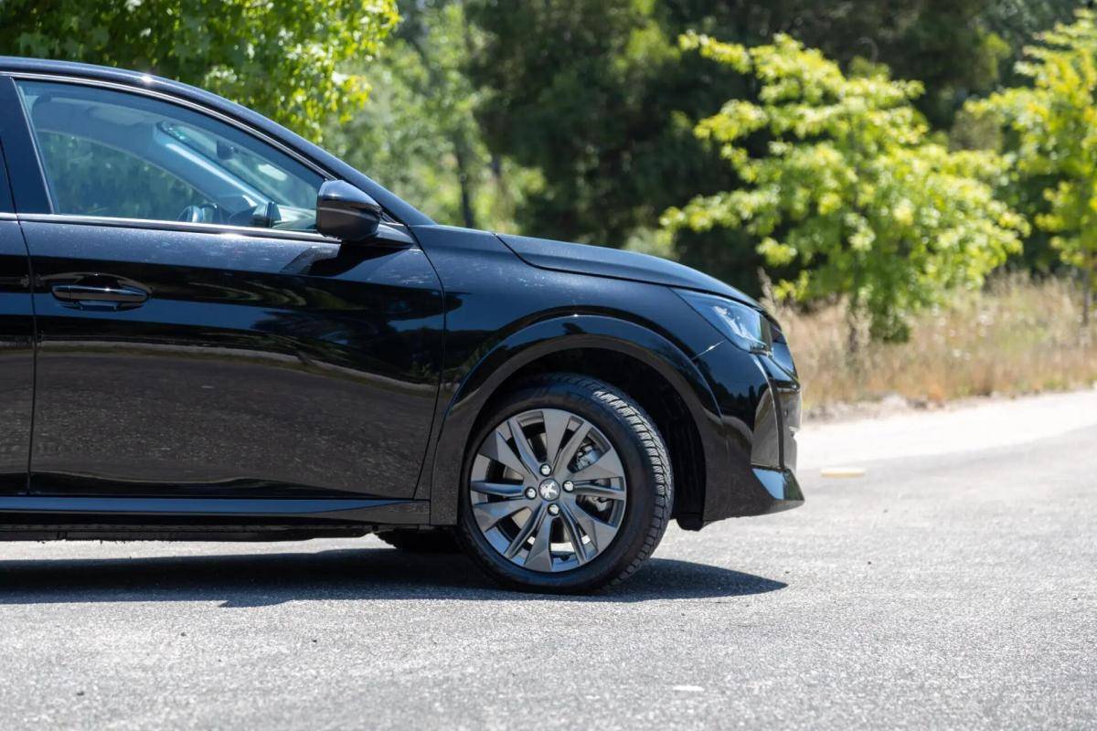 peugeot-e-208-2020-eletrico-0cc