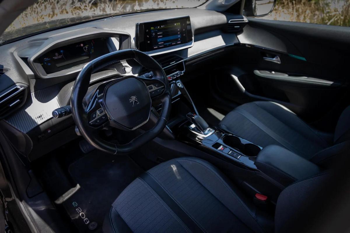 peugeot-e-208-2020-eletrico-0cc