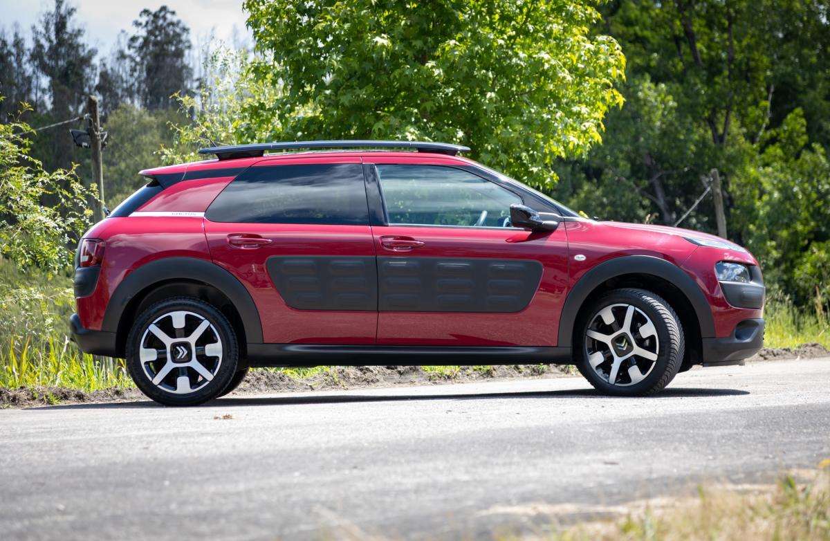 citroen-c4-cactus-2016-gasolina-1199cc