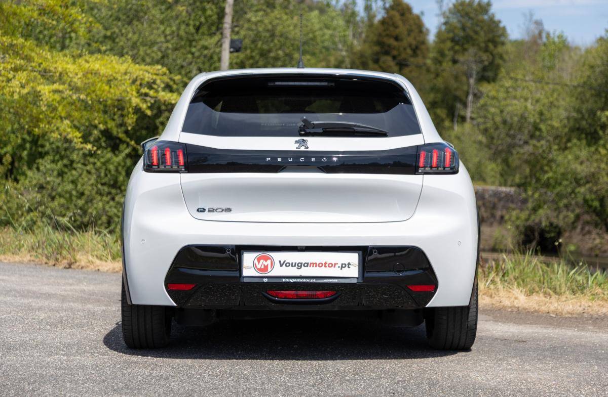 peugeot-208-2020-eletrico-0cc
