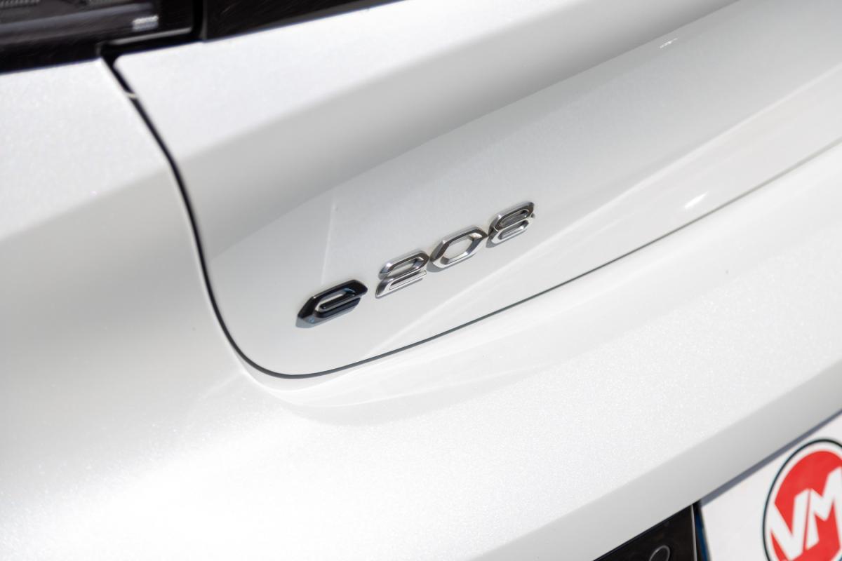 peugeot-208-2020-eletrico-0cc