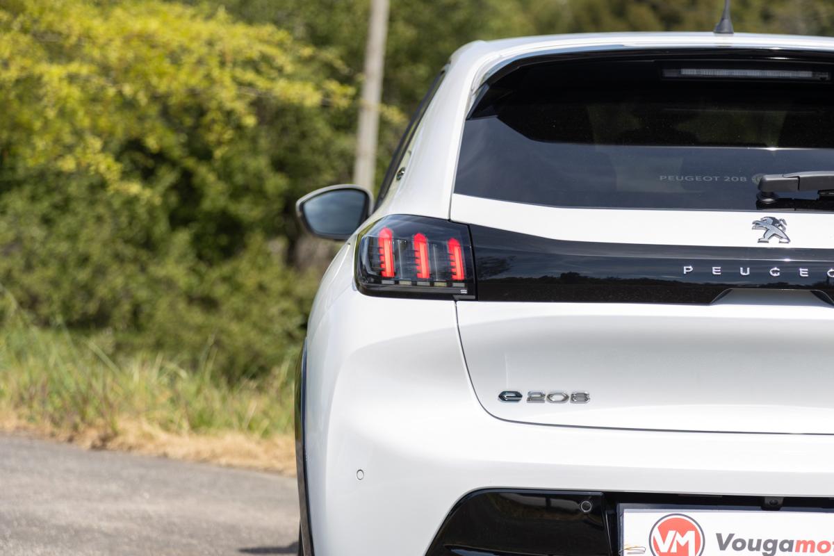 peugeot-208-2020-eletrico-0cc