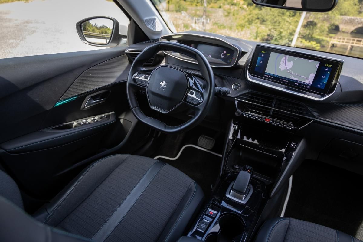 peugeot-208-2020-eletrico-0cc