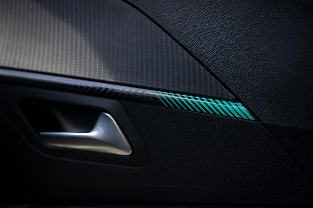 peugeot-208-2020-eletrico-0cc