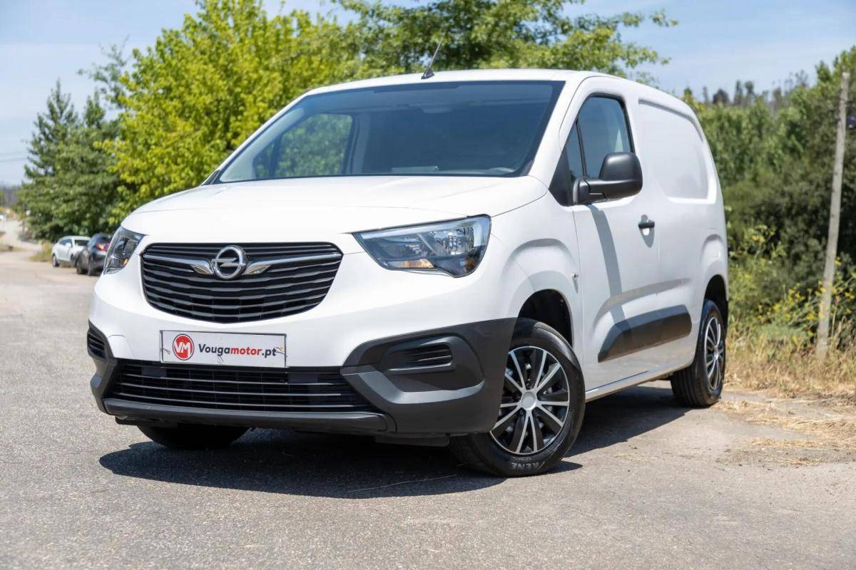 opel-combo-2021-diesel-1499cc
